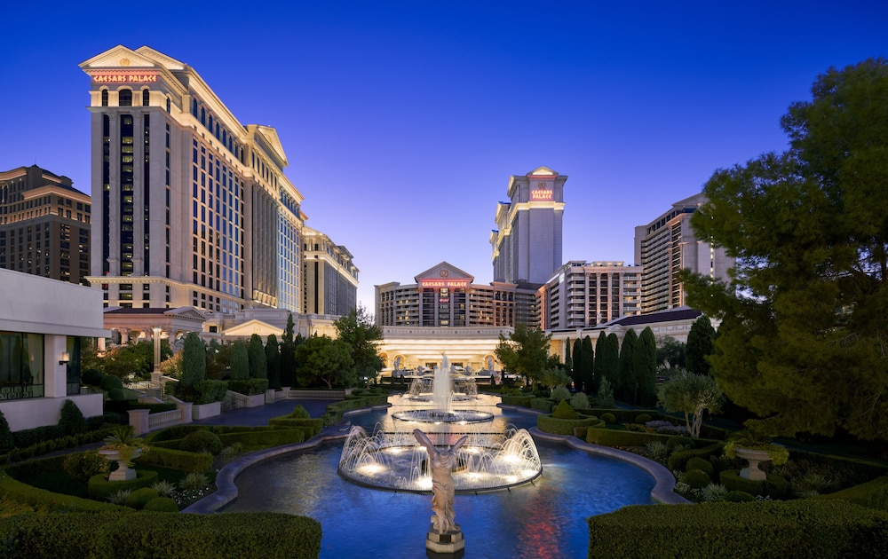Caesars Palace Roman columned entrance and fountains on the Las Vegas Strip