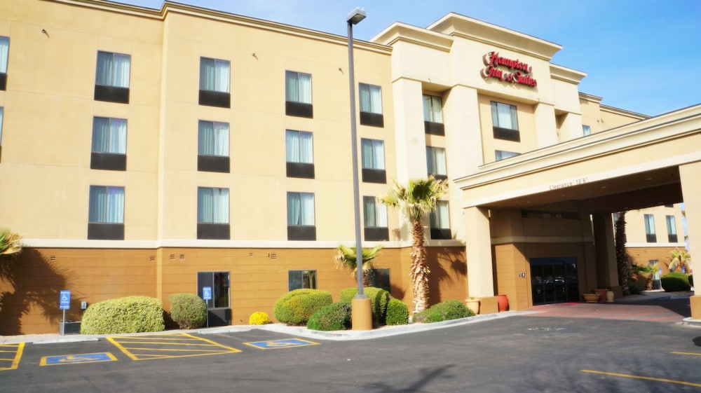 Hampton Inn & Suites Kingman Arizona on Historic Route 66