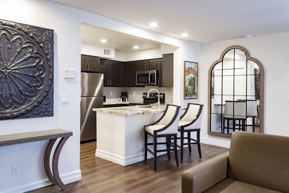 Westgate Flamingo Bay Resort condo-style property just east of the Las Vegas Strip